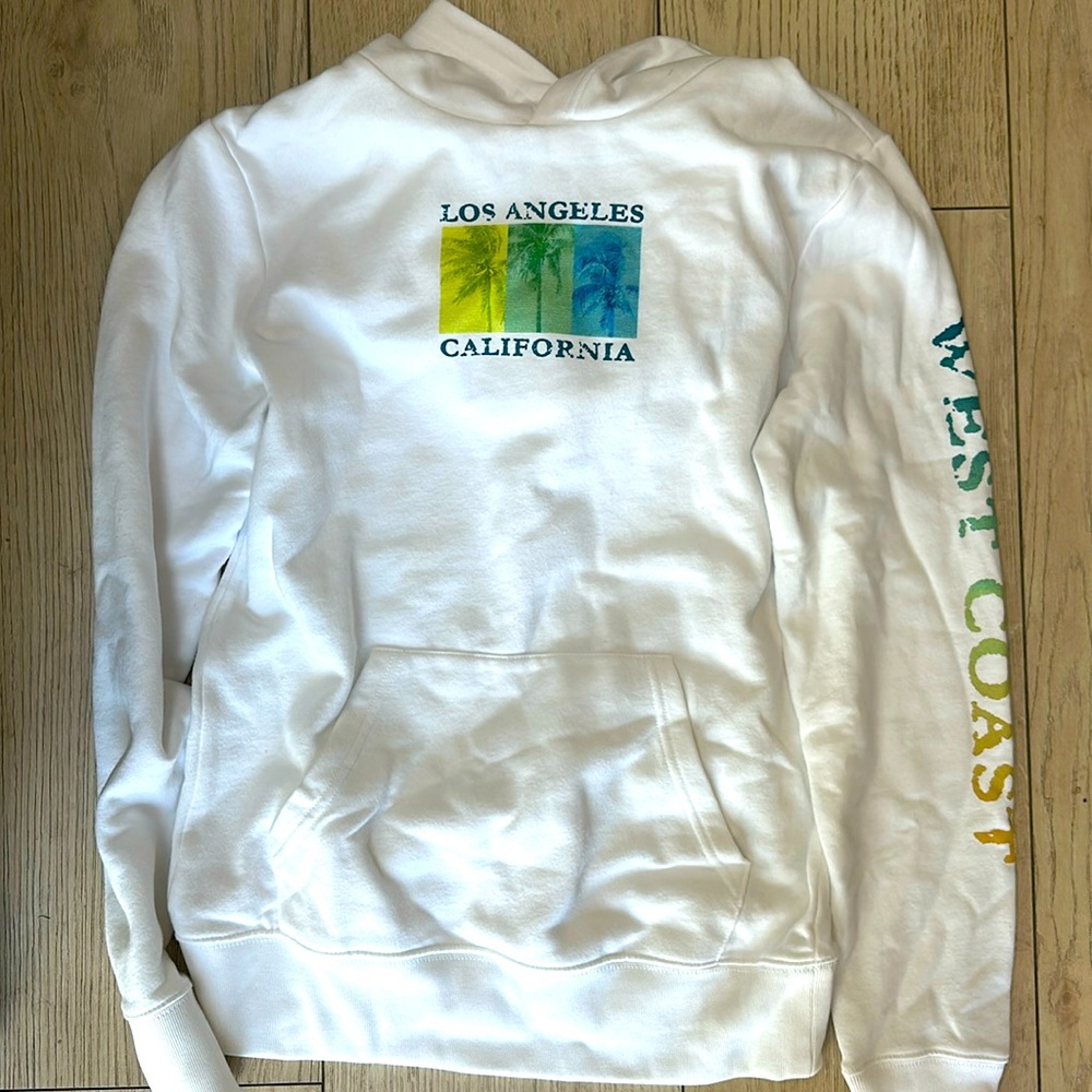 White Aeropostale sweatshirt men’s